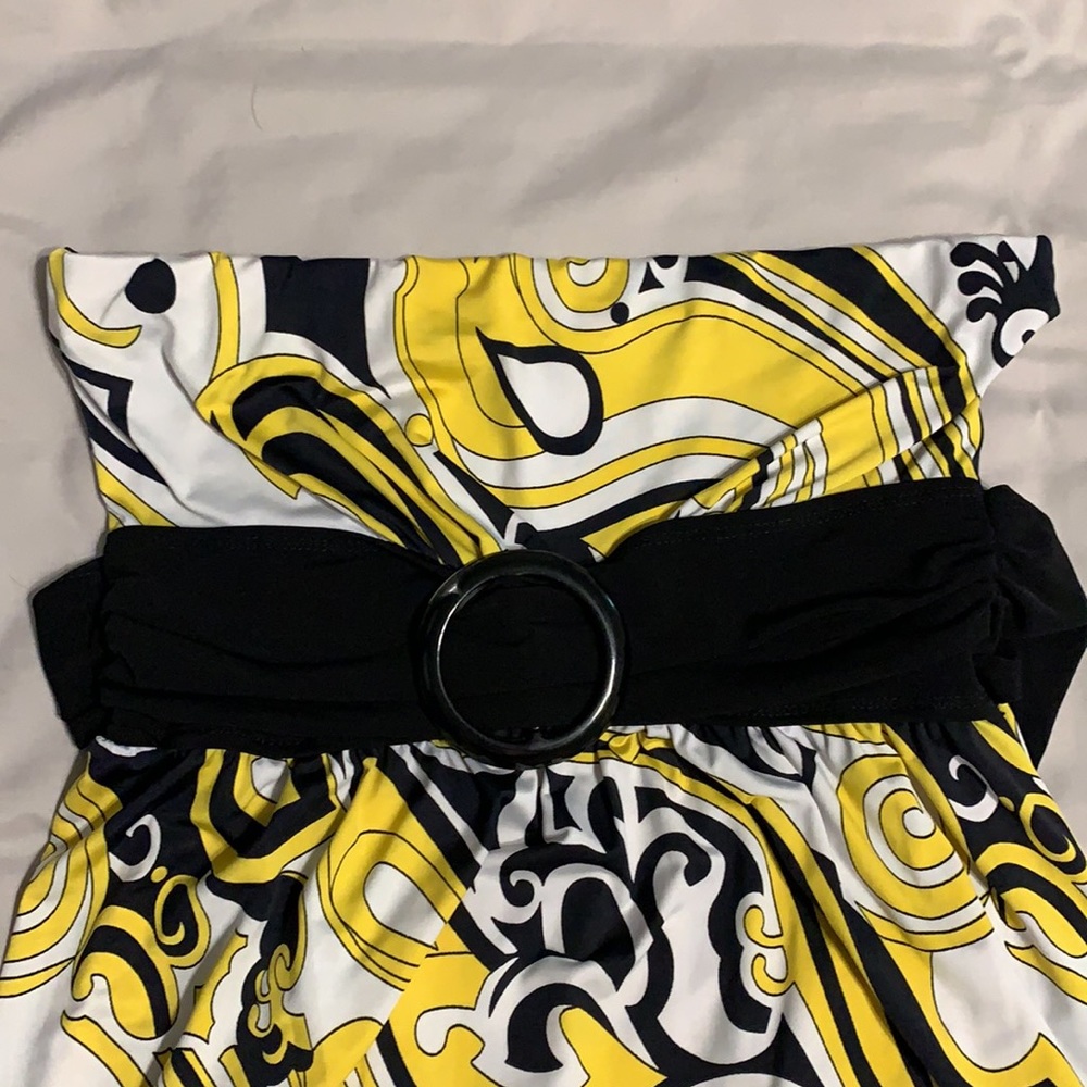 Dress - Picture 2 of 4